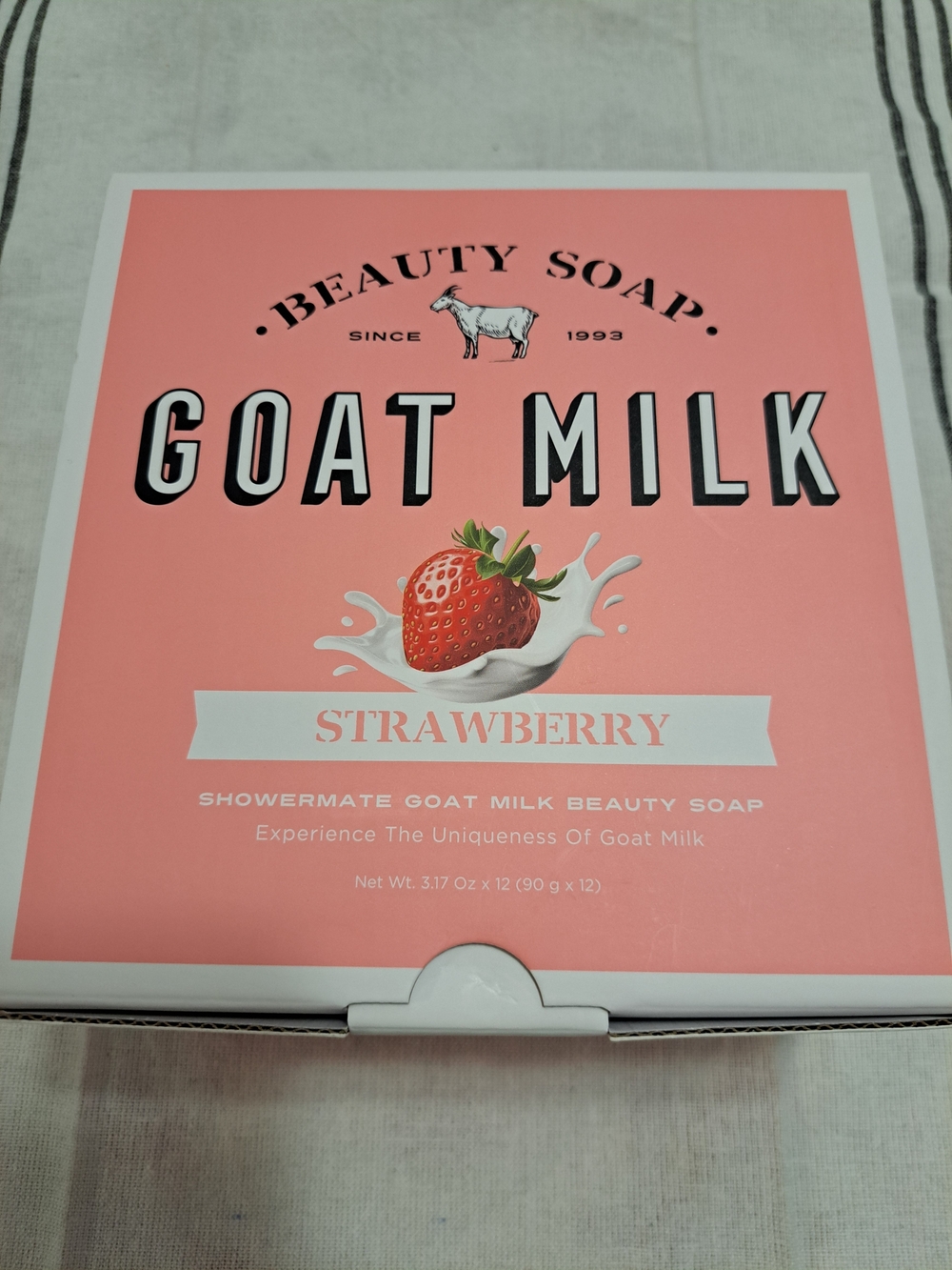 ShowerMate Goat Milk Strawberry Soap